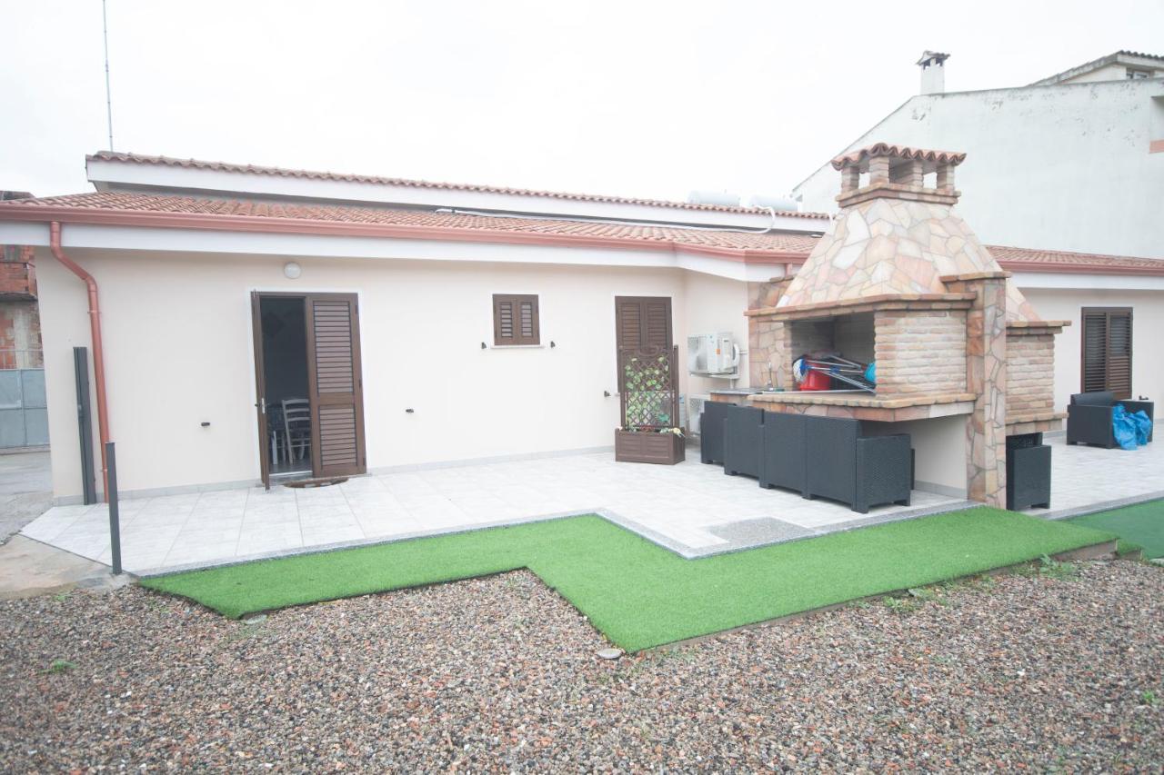Sgm Casa Vacanze Masainas ภายนอก รูปภาพ